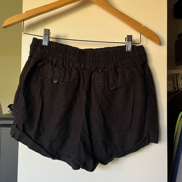 Shorts - Picture 4 of 4